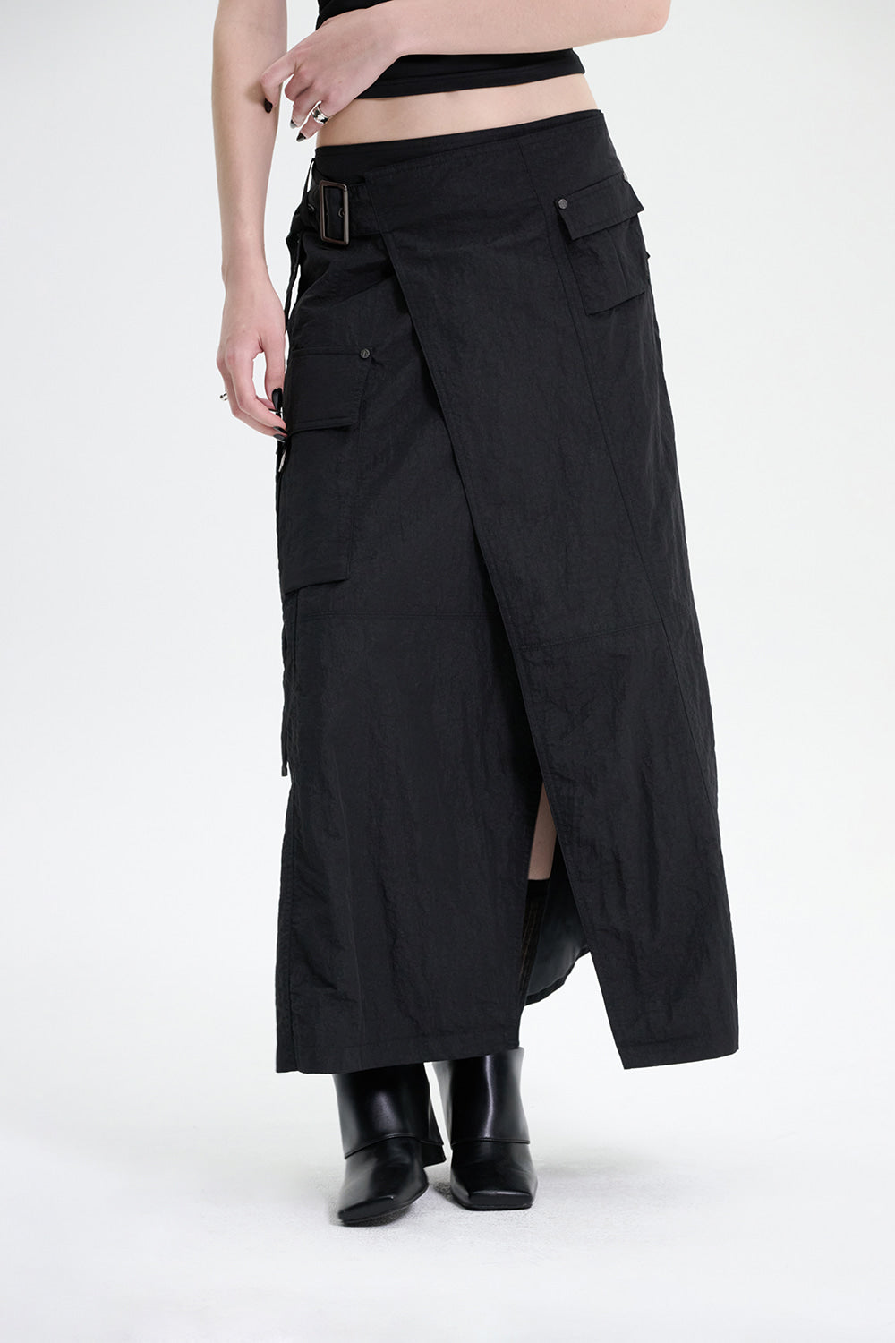 Treemingbird Belted Cargo Skirt Black