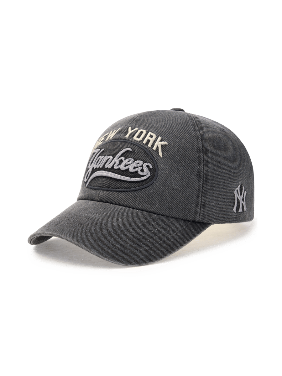[카리나PICK] Varsity Vintage Cursive-Stitch Unstructured Ball Cap 뉴욕양키스