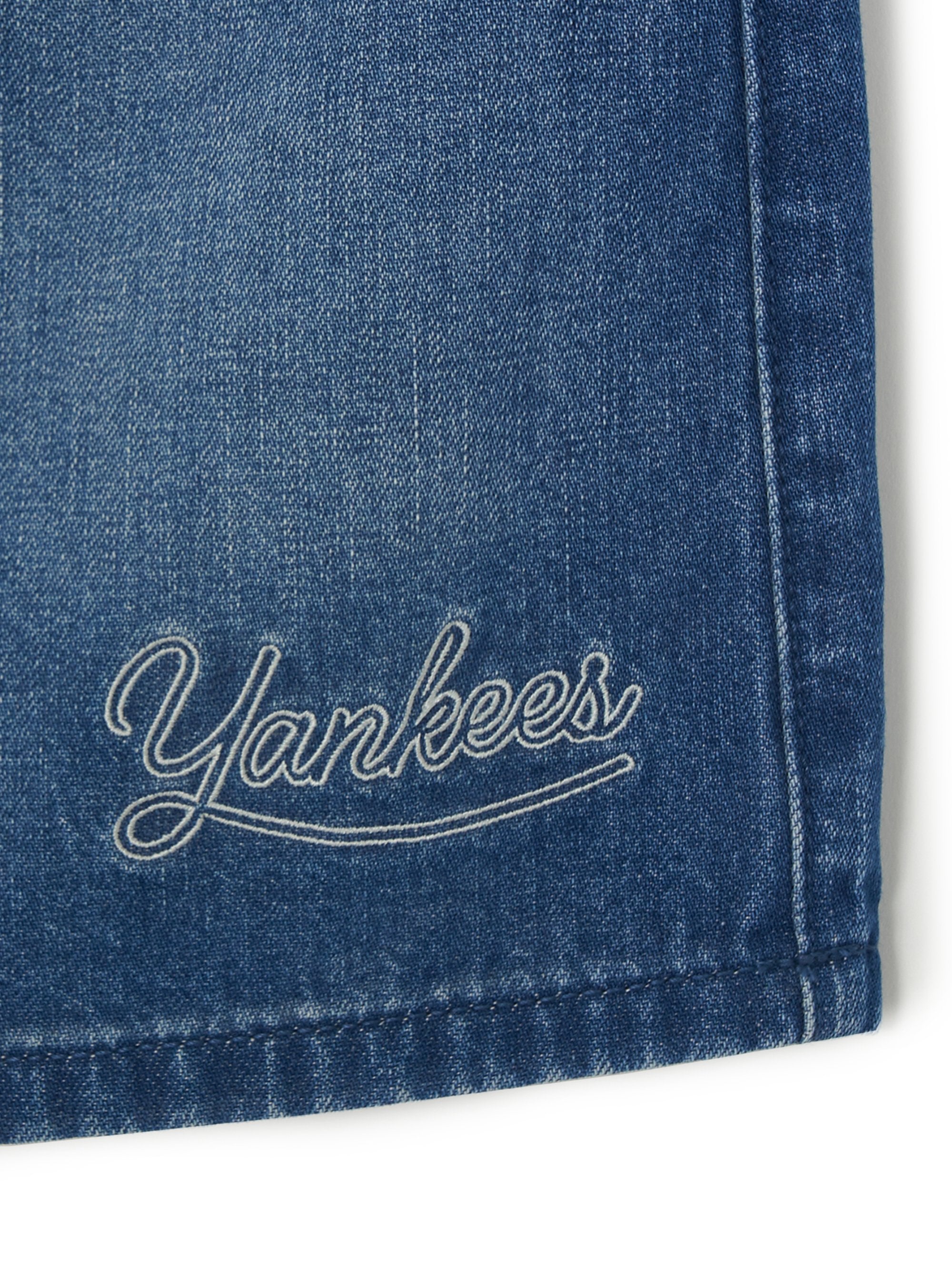 MLB Korea Women's Varsity Lettering Denim Skirt