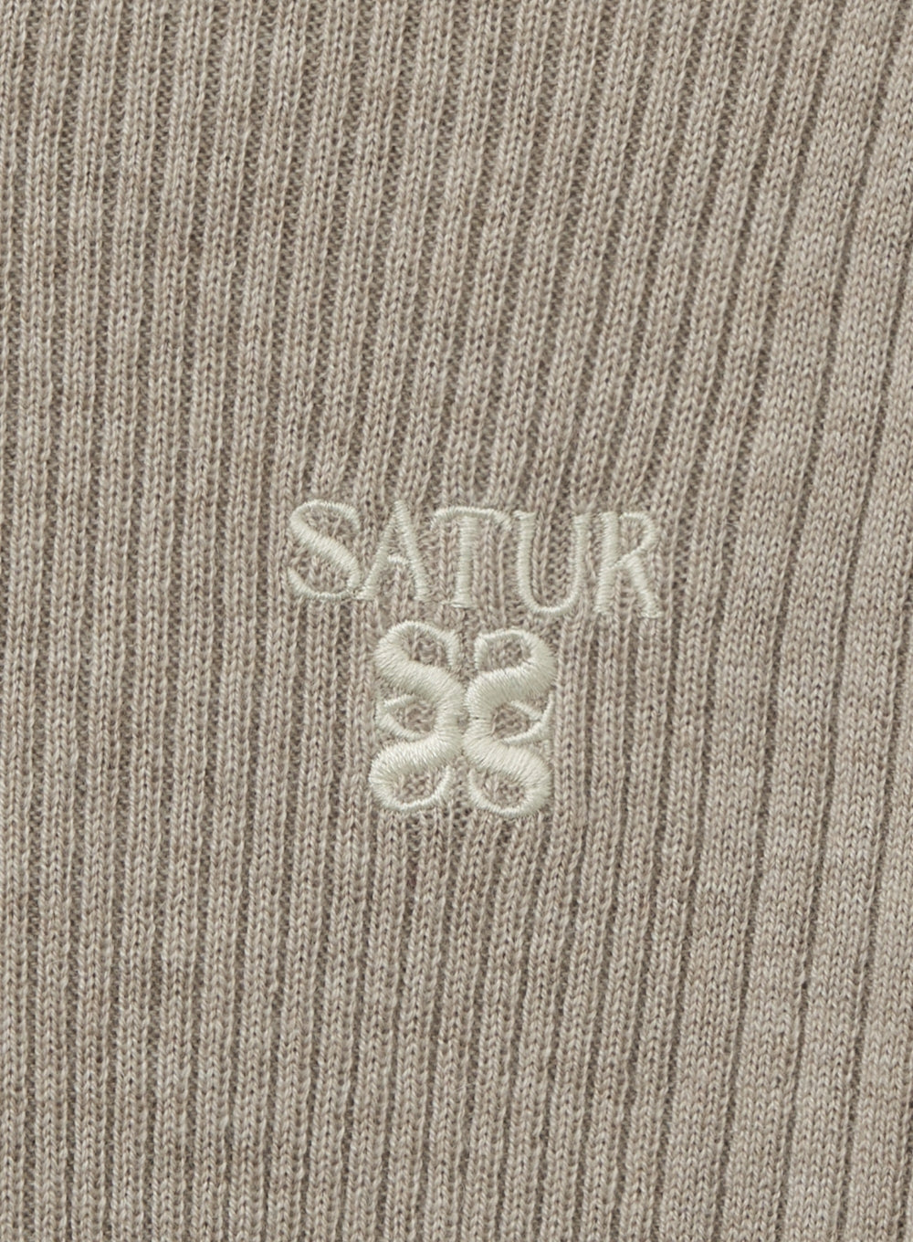 [satur] (W) 2-Way High Neck Knit - Beige