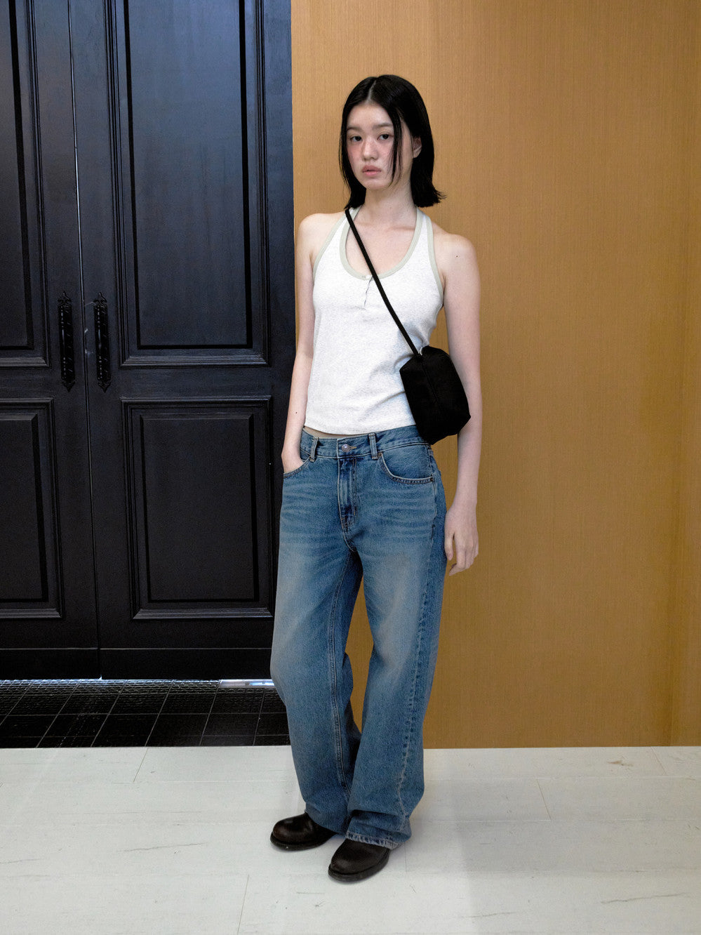 Low Classic Lc Soft Halterneck Sleeveless Oatmeal