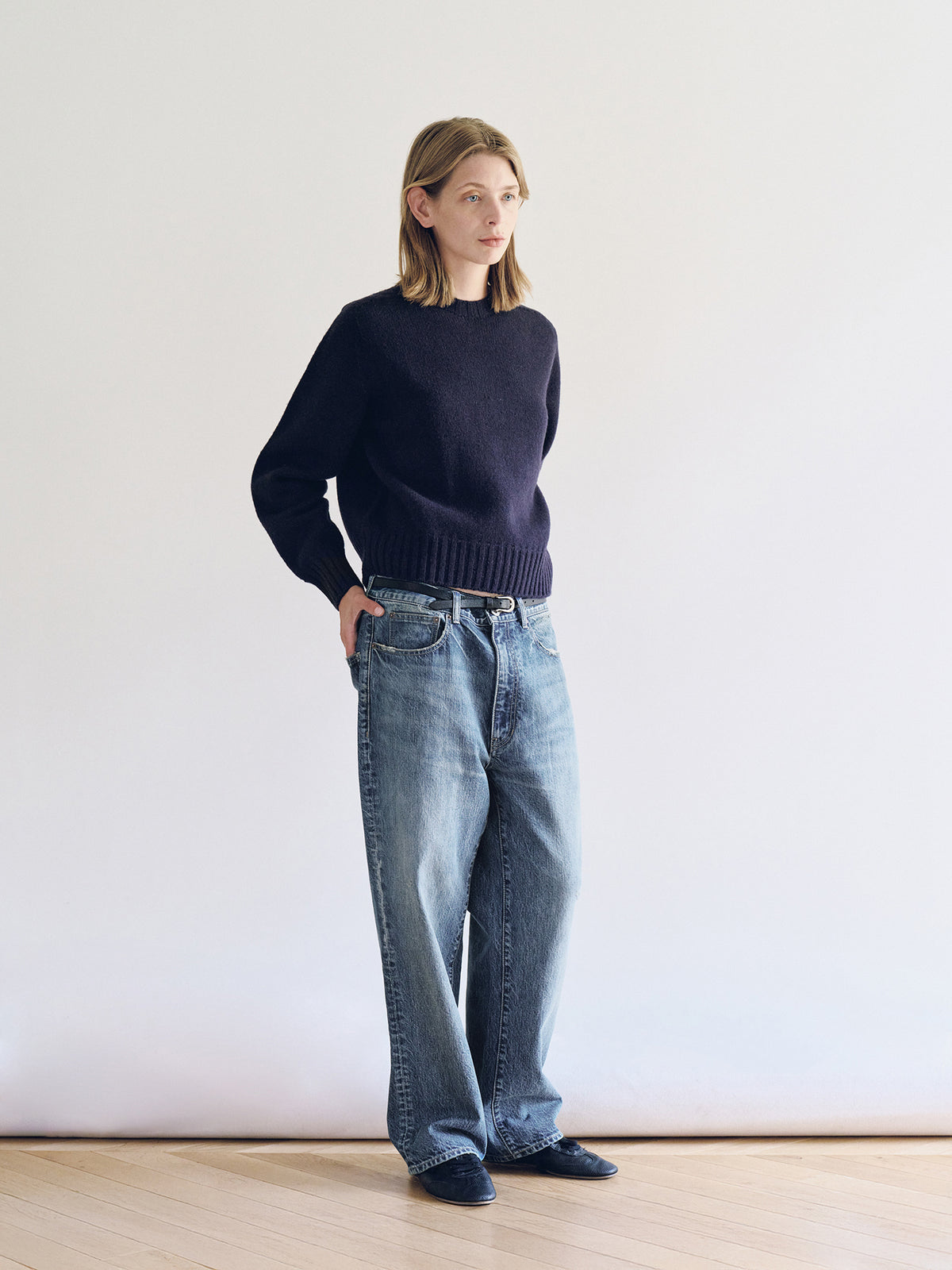 Nothing Written Bunny Wool Pullover Knit (Navy)