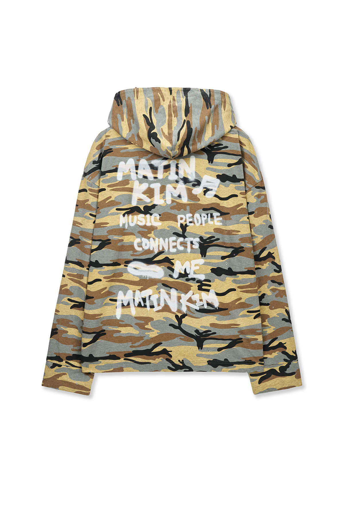 [matinkim] TYPO ARTWORK CAMOUFLAGE HOODY IN CAMEL