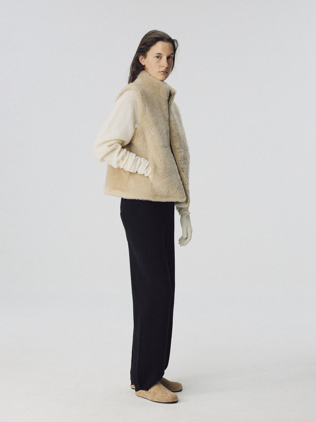 Nothing Written Leo slide mule (Sand suede)