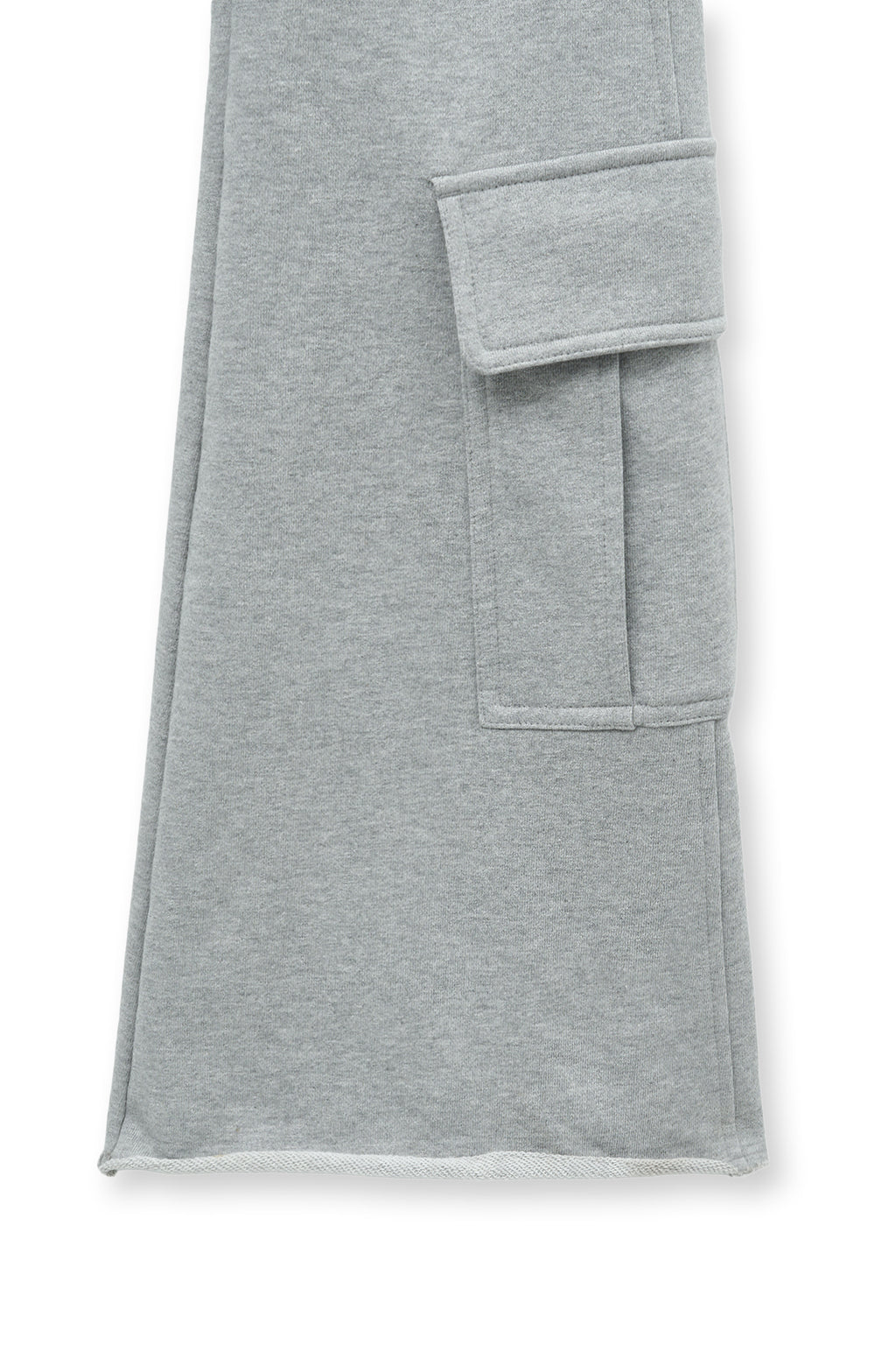 [matinkim] BOOTS CUT SLIM CARGO SWEATPANTS IN GREY