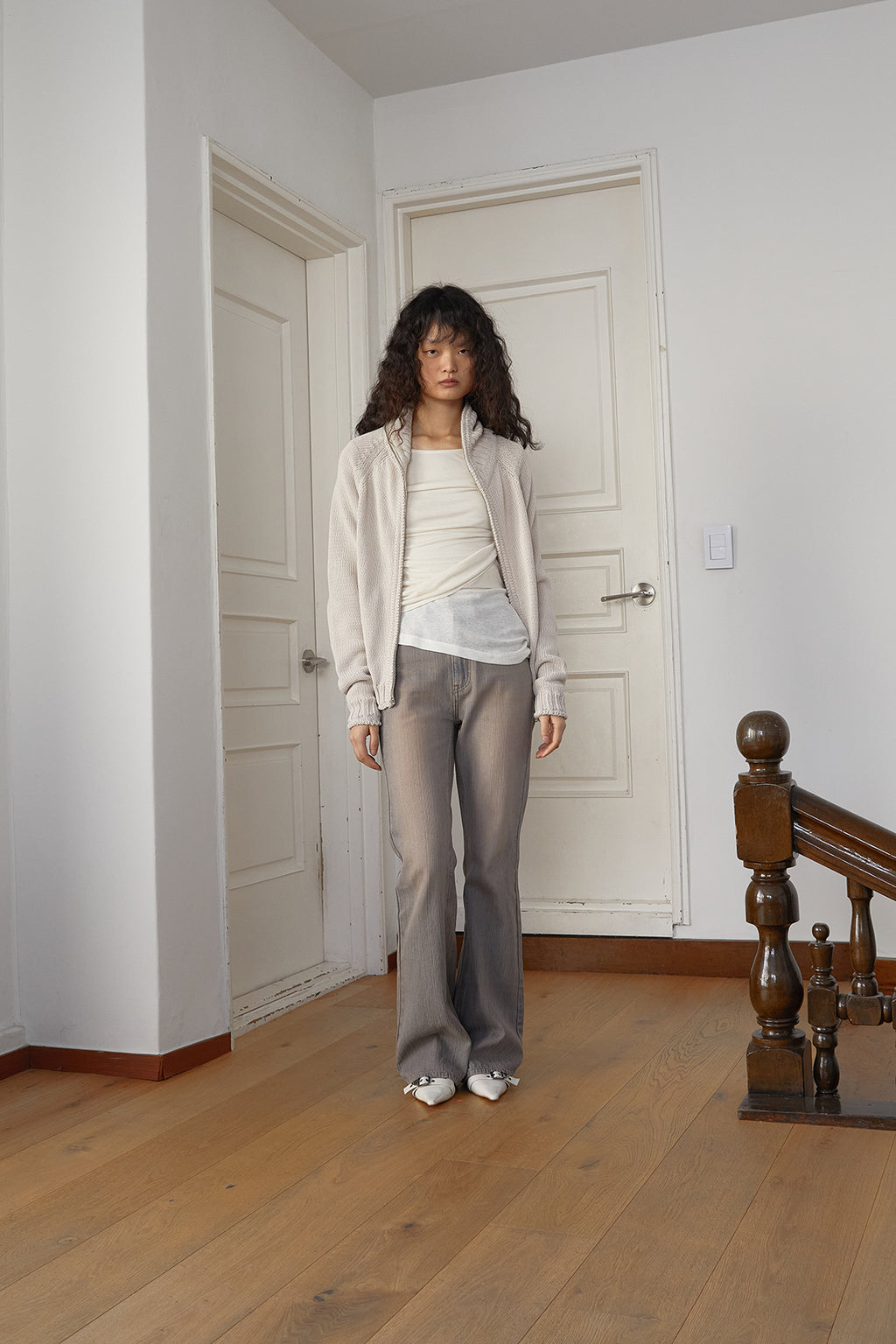 [matinkim] APPLIQUE LOGO PATCH KNIT ZIP UP FOR WOMEN IN LIGHT BEIGE