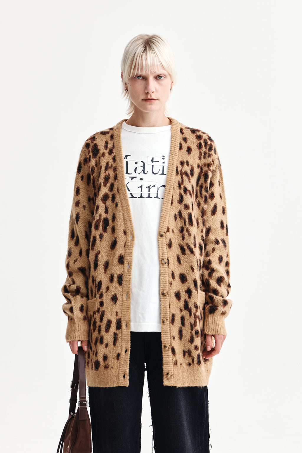 [matinkim] BRUSHED LEOPARD CARDIGAN IN MIX