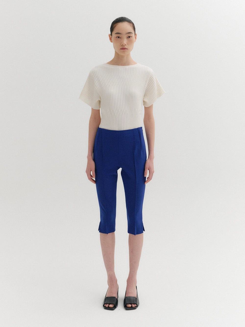 EENK Dual Style Knitwear Top - Ivory