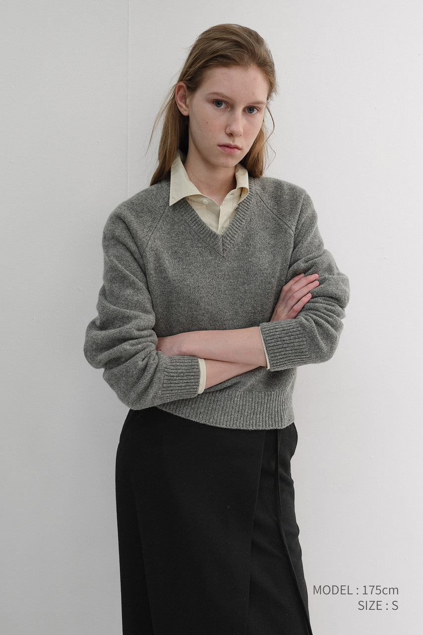 Dunst Unisex Soft Volume V-Neck Sweater Melange Grey