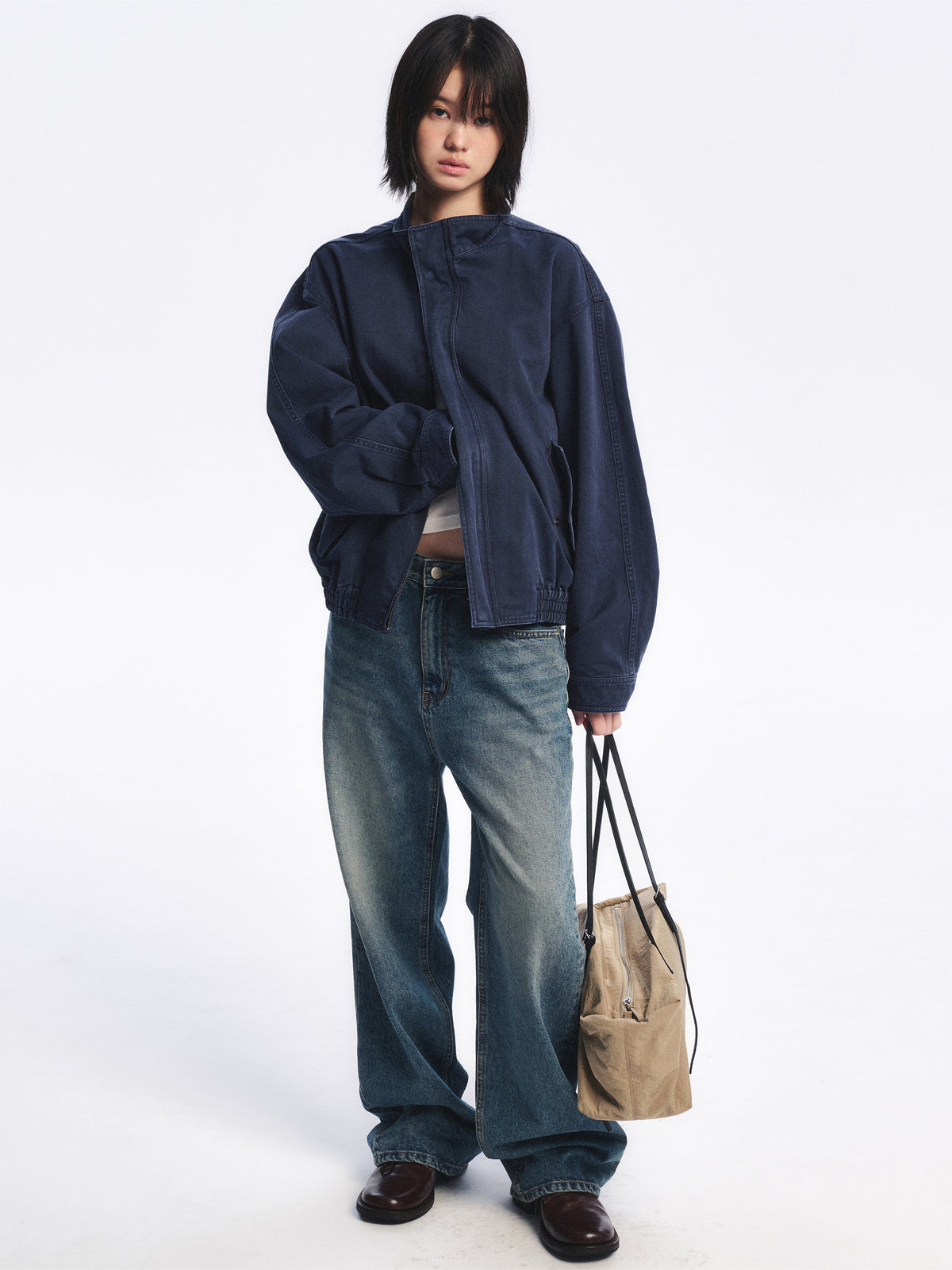 Low Classic Caramel Box Shoulder Bag Beige