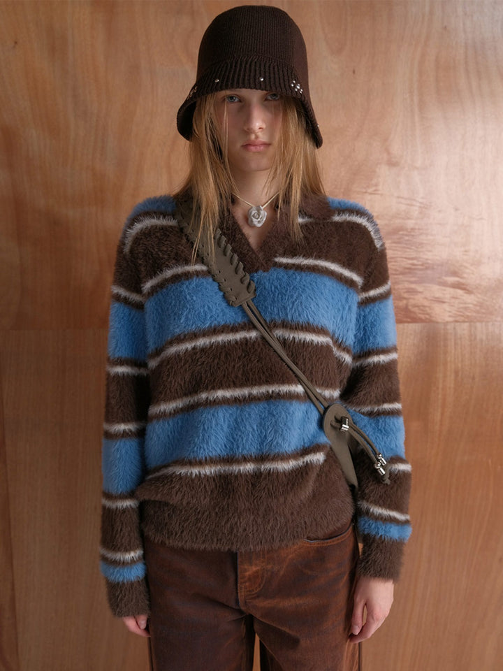 Raive Striped Collar Knit