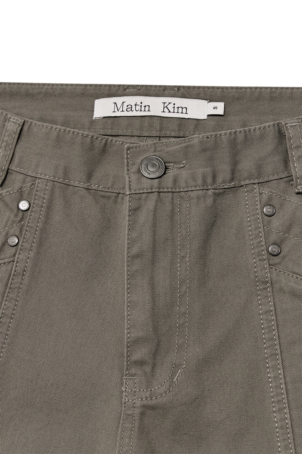 [matinkim] SEMI SLIMFIT BERMUDA PANTS IN KHAKI
