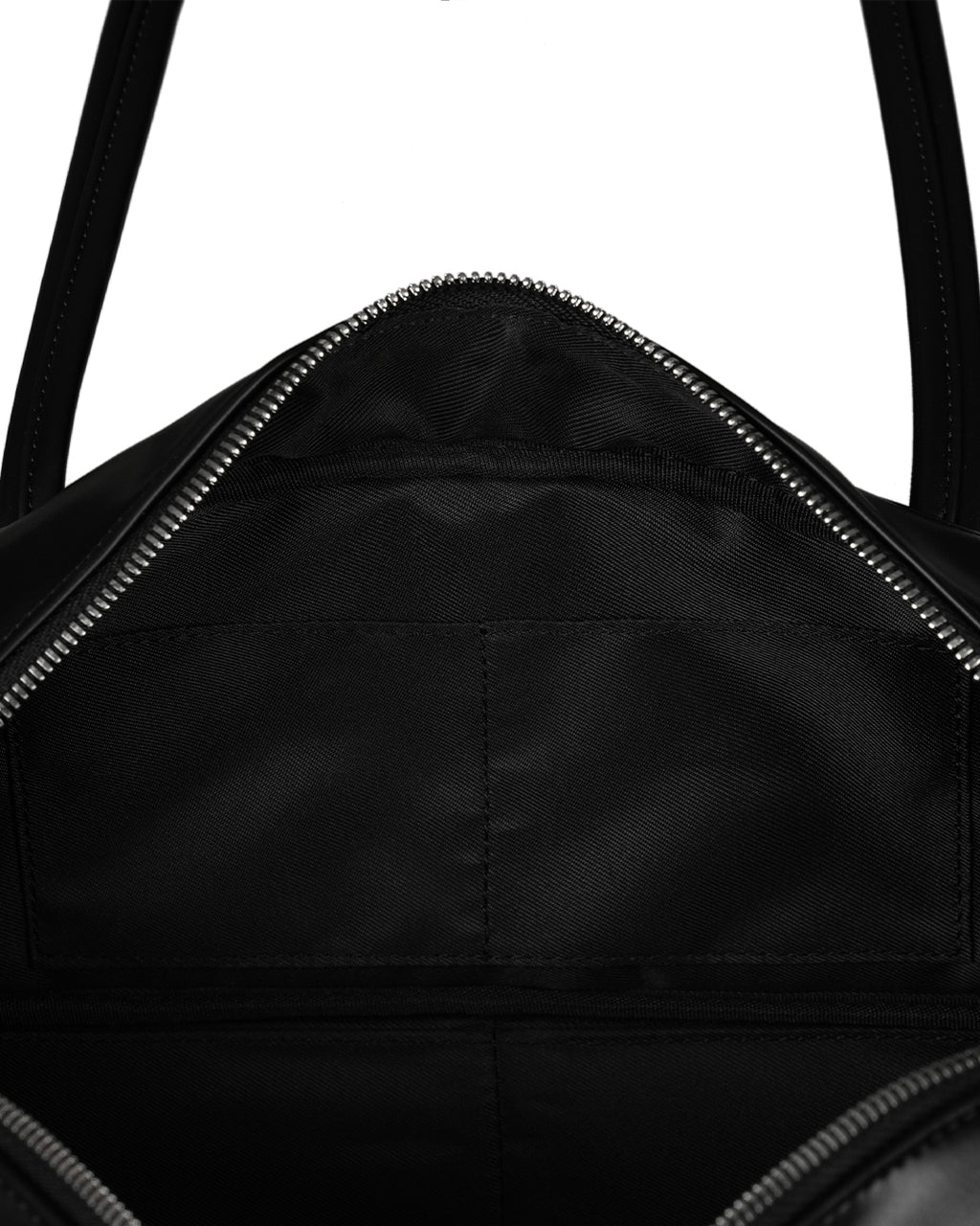 More Baguette Bag · 모어 바게트백 / 블랙

More Baguette Bag in Black