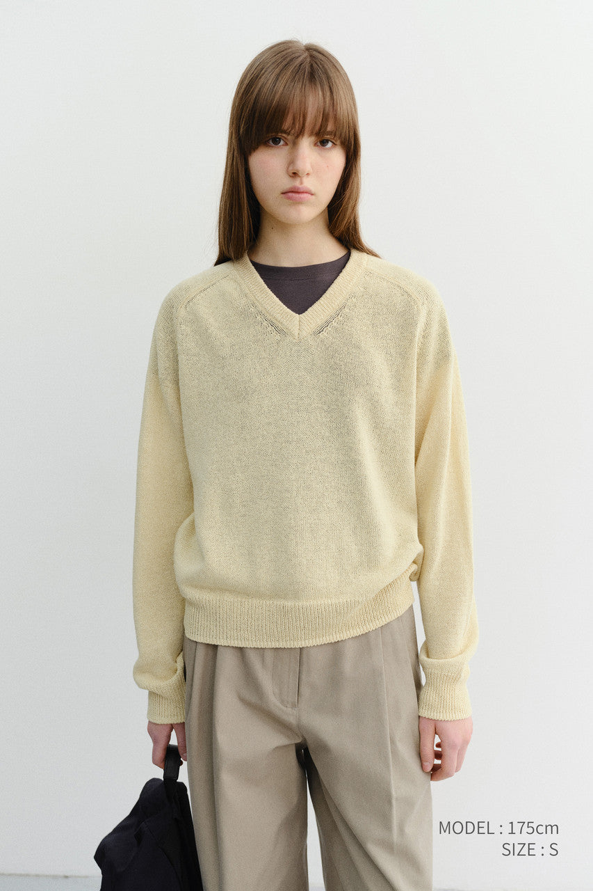 Dunst Unisex V-Neck Sweater Butter
