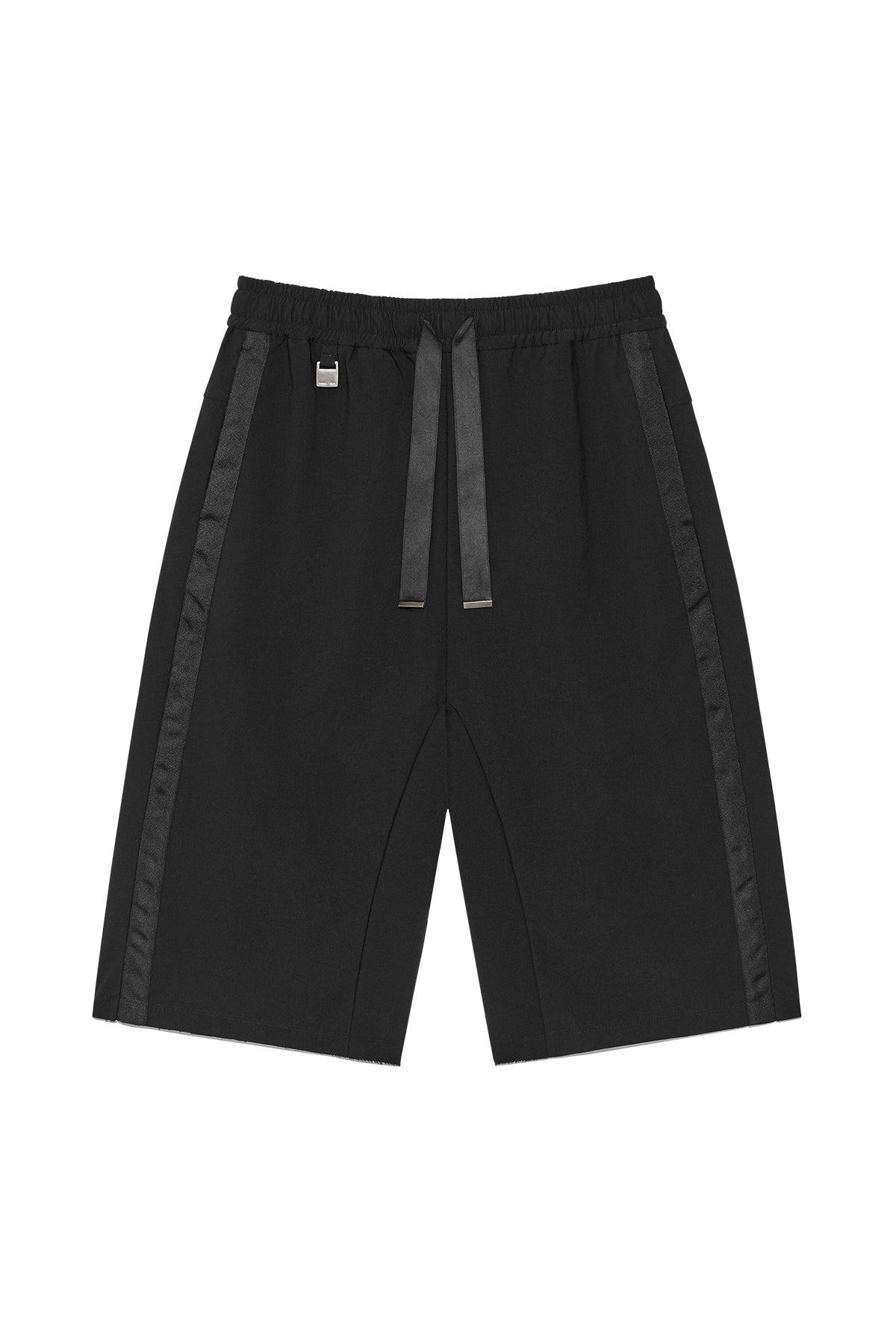 Matinkim Side Taping Bermuda Pants IN Black