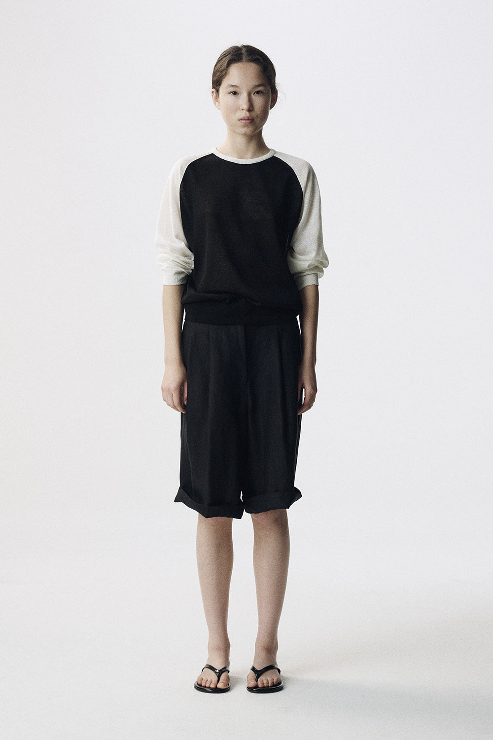 Nothing Written Mone raglan knit (Ivory black)