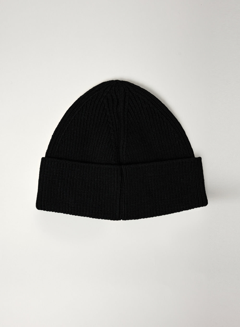 [satur] Satur Flowing Logo Beanie - Black