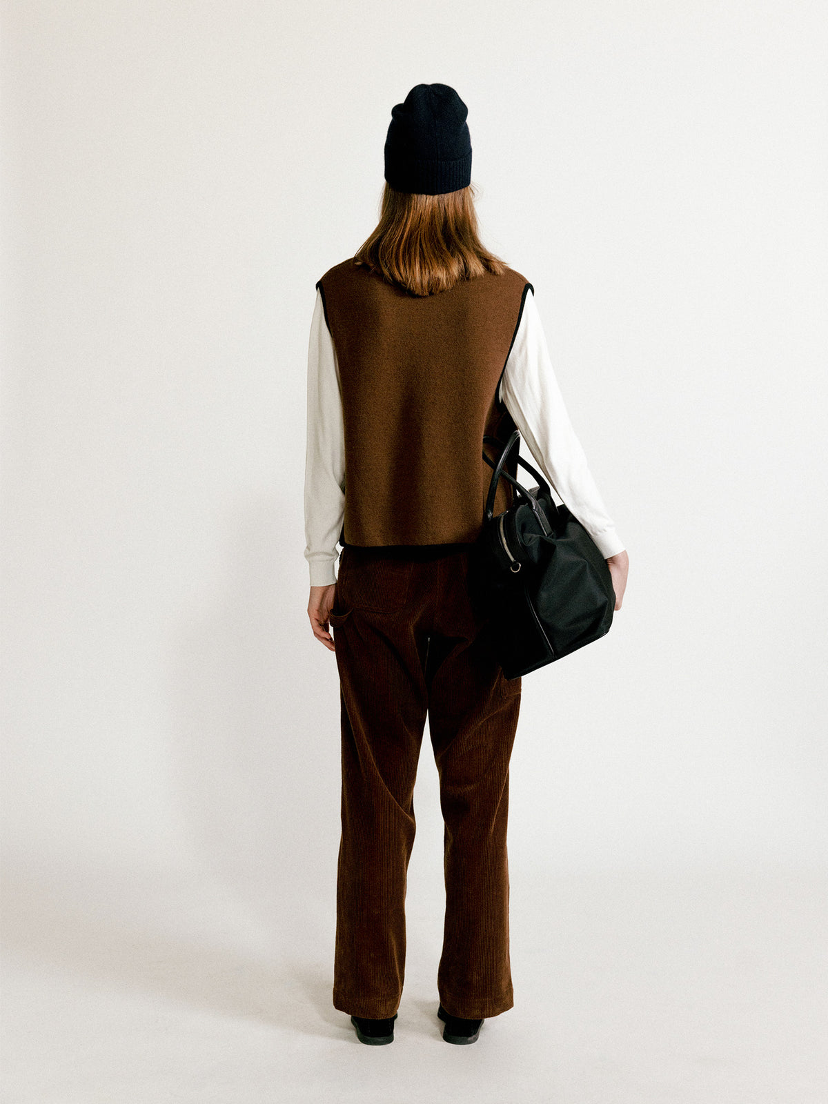 Nothing Written Dicky zip-up vest (Camel)