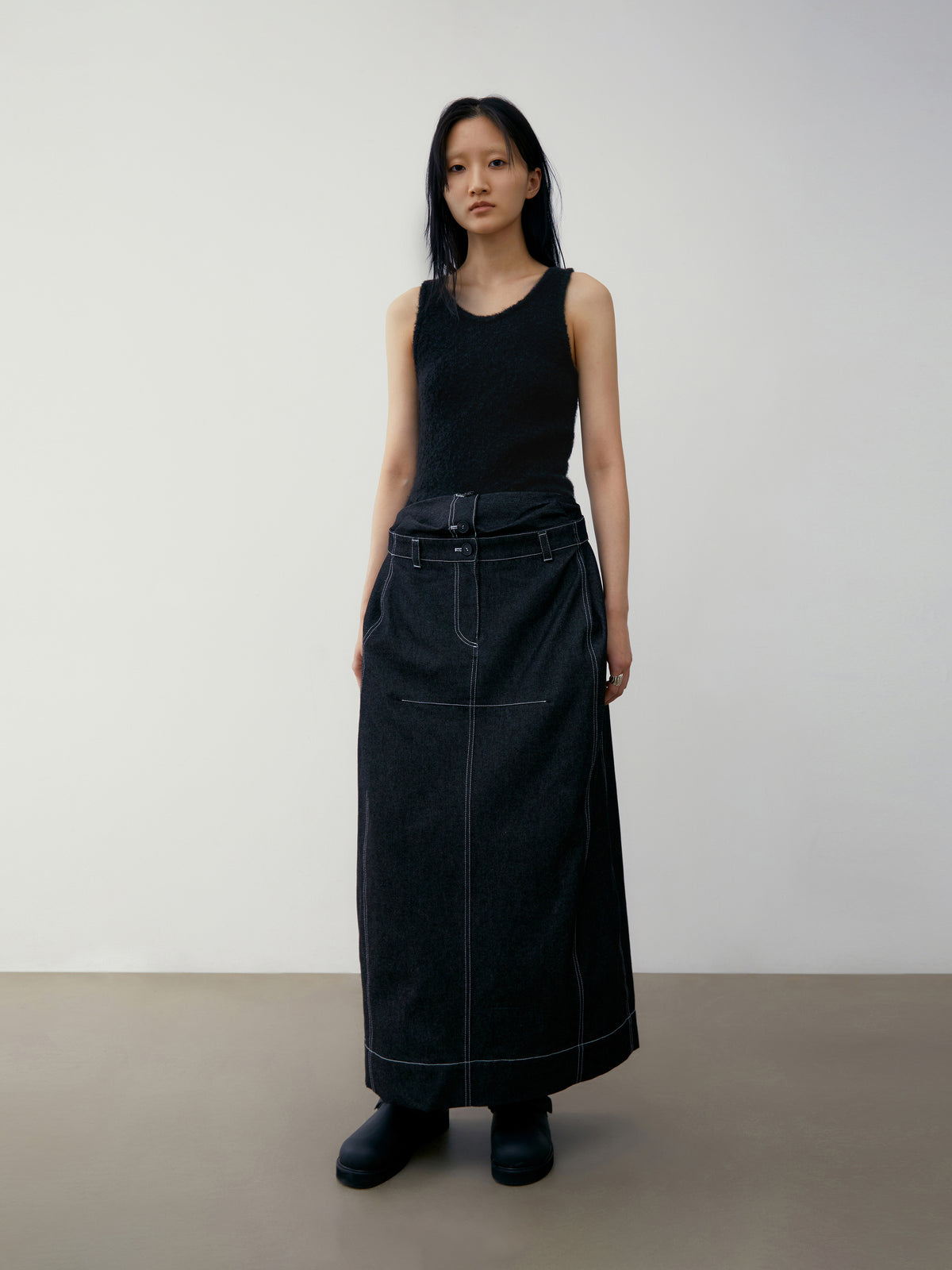 Low Classic Double Waist Denim Long Skirt Black