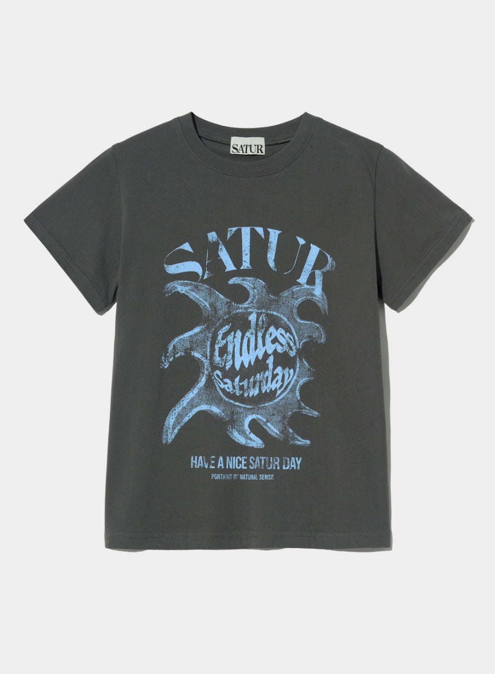 [satur] (W) Sun Retro Graphic T-Shirt - Charcoal Blue