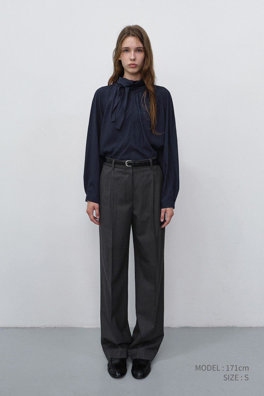 Dunst Pleated Semi-Wide Slacks Charcoal Grey