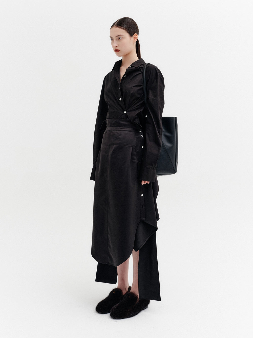 EENK Panel Line Skirt - Black