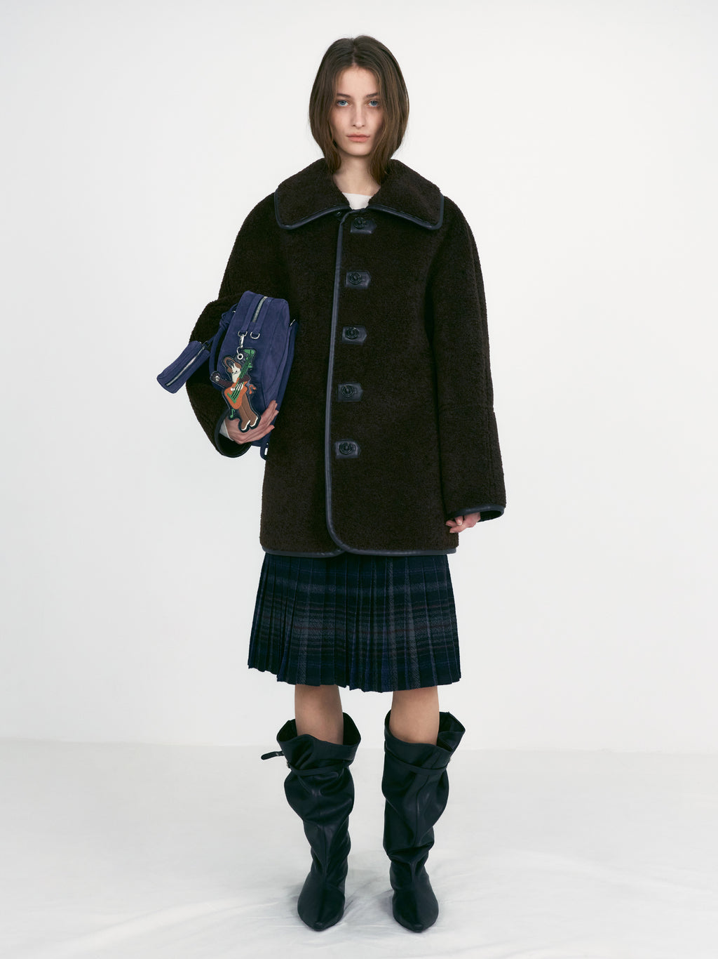 [low_classic] Reversible Shearling Jacket
Brown