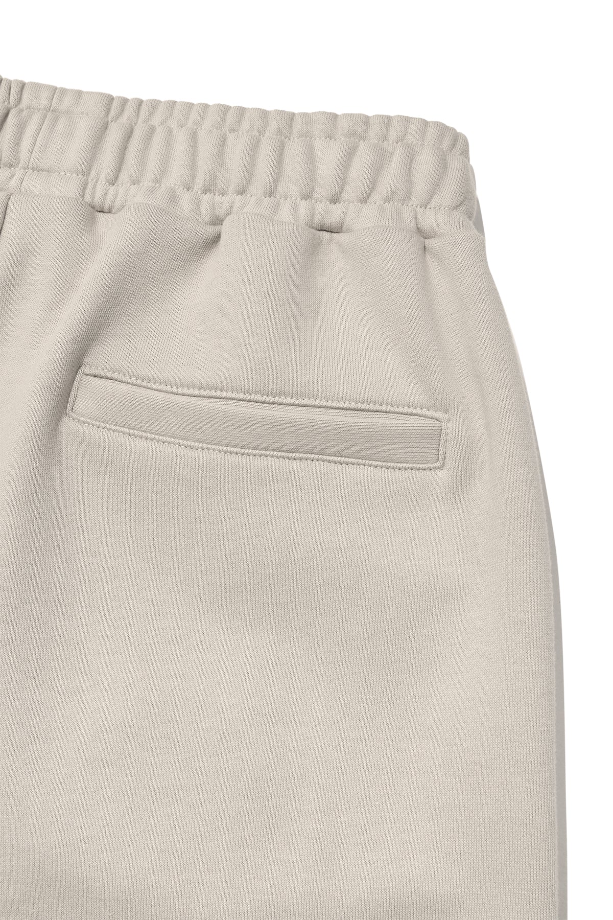 [matinkim] VOLUME POCKET SWEATPANTS IN PALE BEIGE