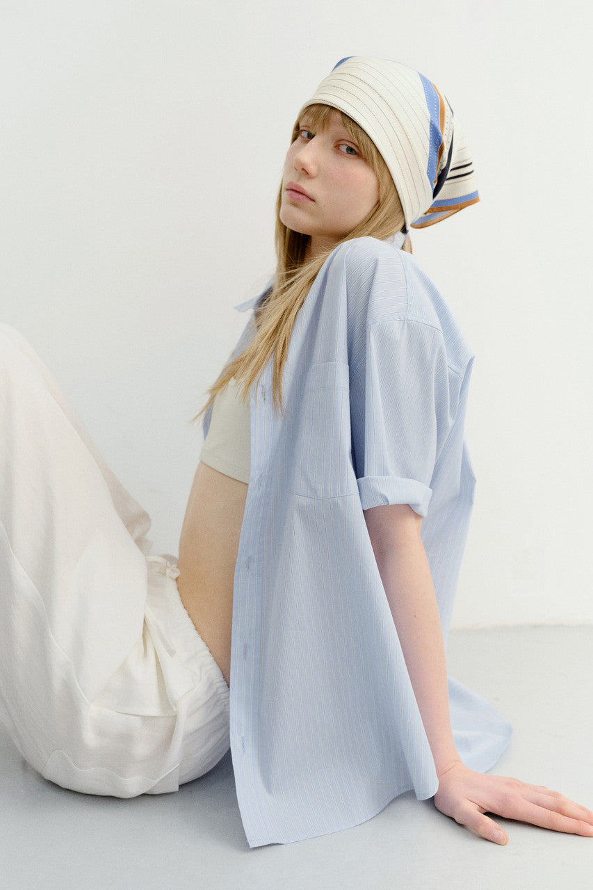 Dunst Linear Frame Scarf Cream Navy