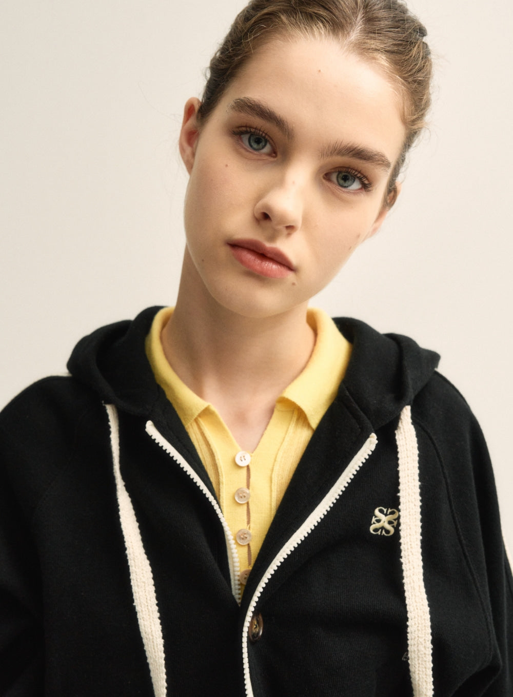 [satur] (W) Collar Button Long Sleeve Knit - Yellow