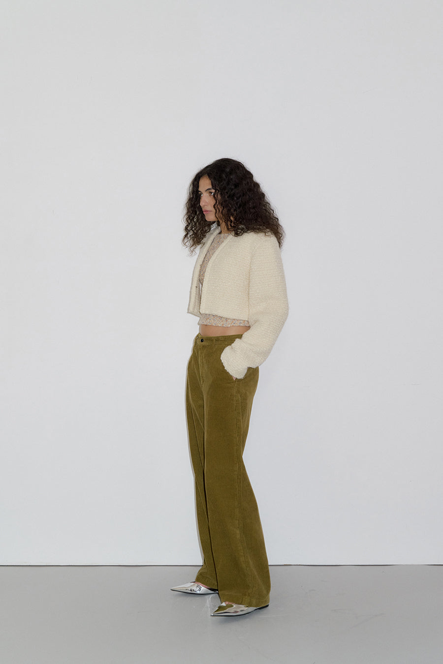 Overdueflair Boucle V Crop Cardigan