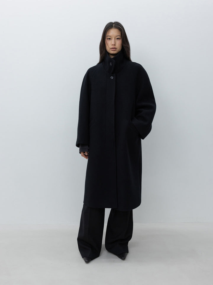 Low Classic Cashmere Blend Raglan-Sleeve Mac Coat Black