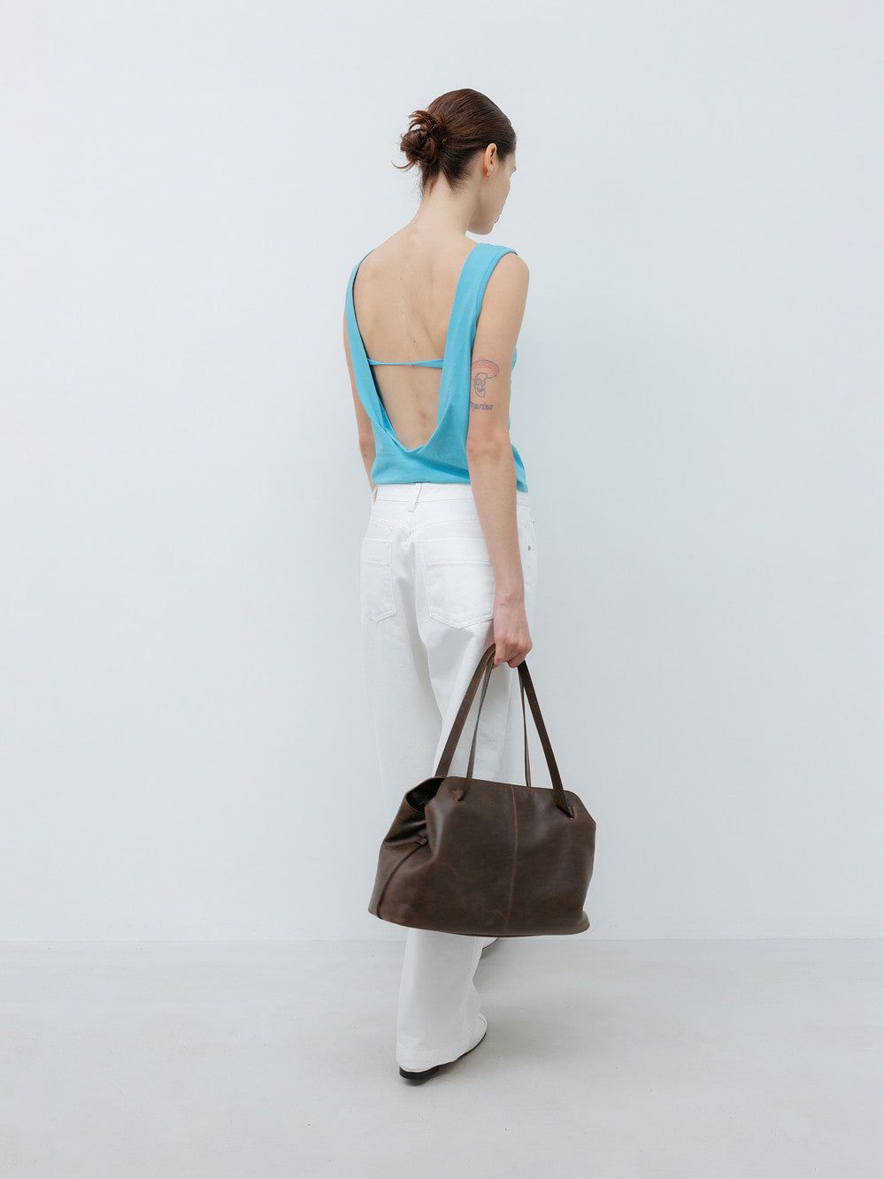 Low Classic Nook Bag Brown
