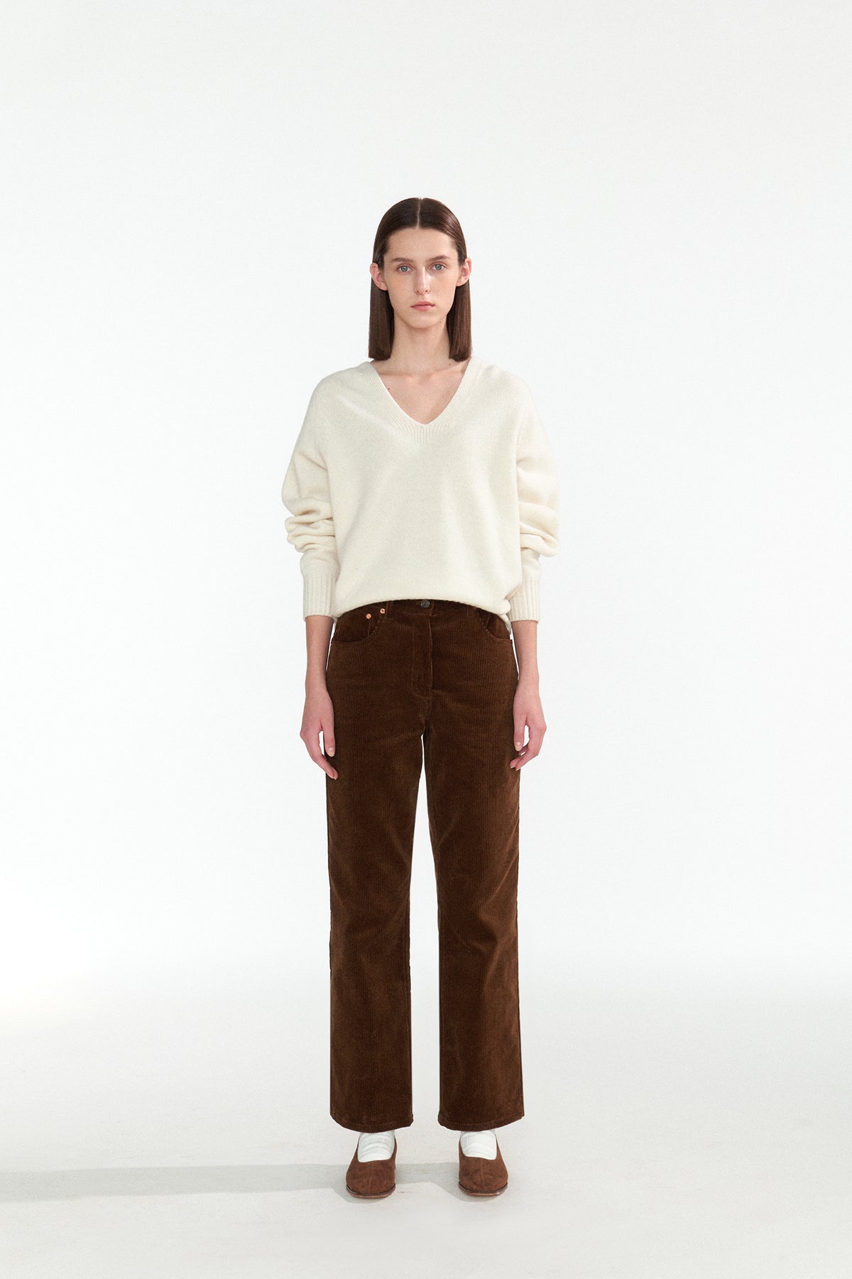 Nothing Written Erin wool v-neck pullover (Ivory)