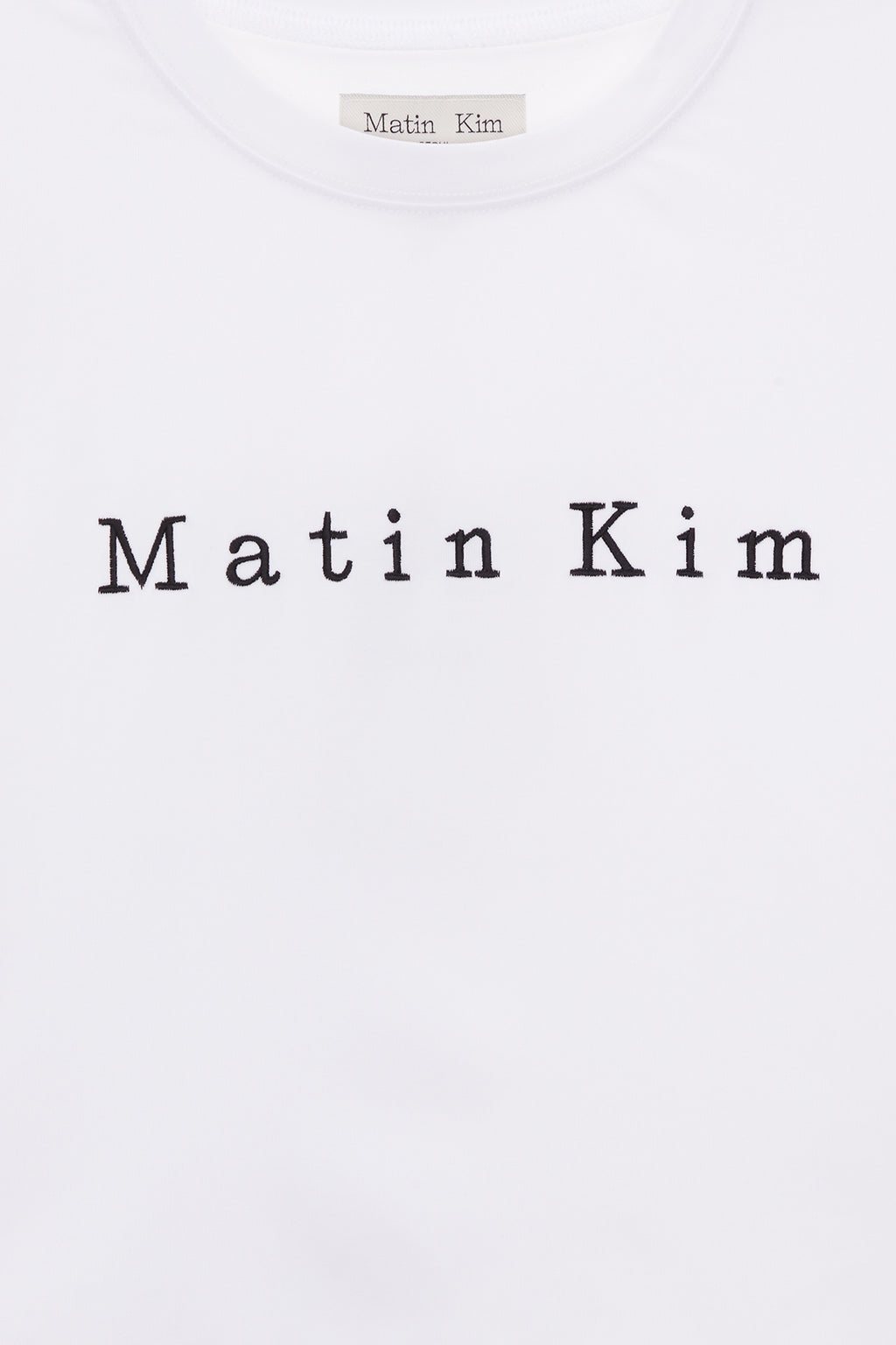 [matinkim] MATIN EMBROIDERY LOGO CROP TOP IN WHITE
