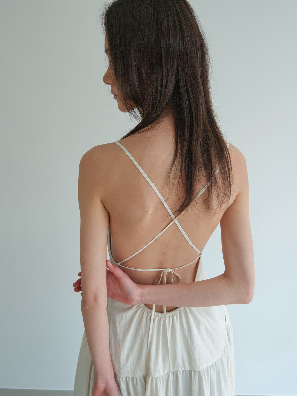 Low Classic Back String Gather Dress Ivory