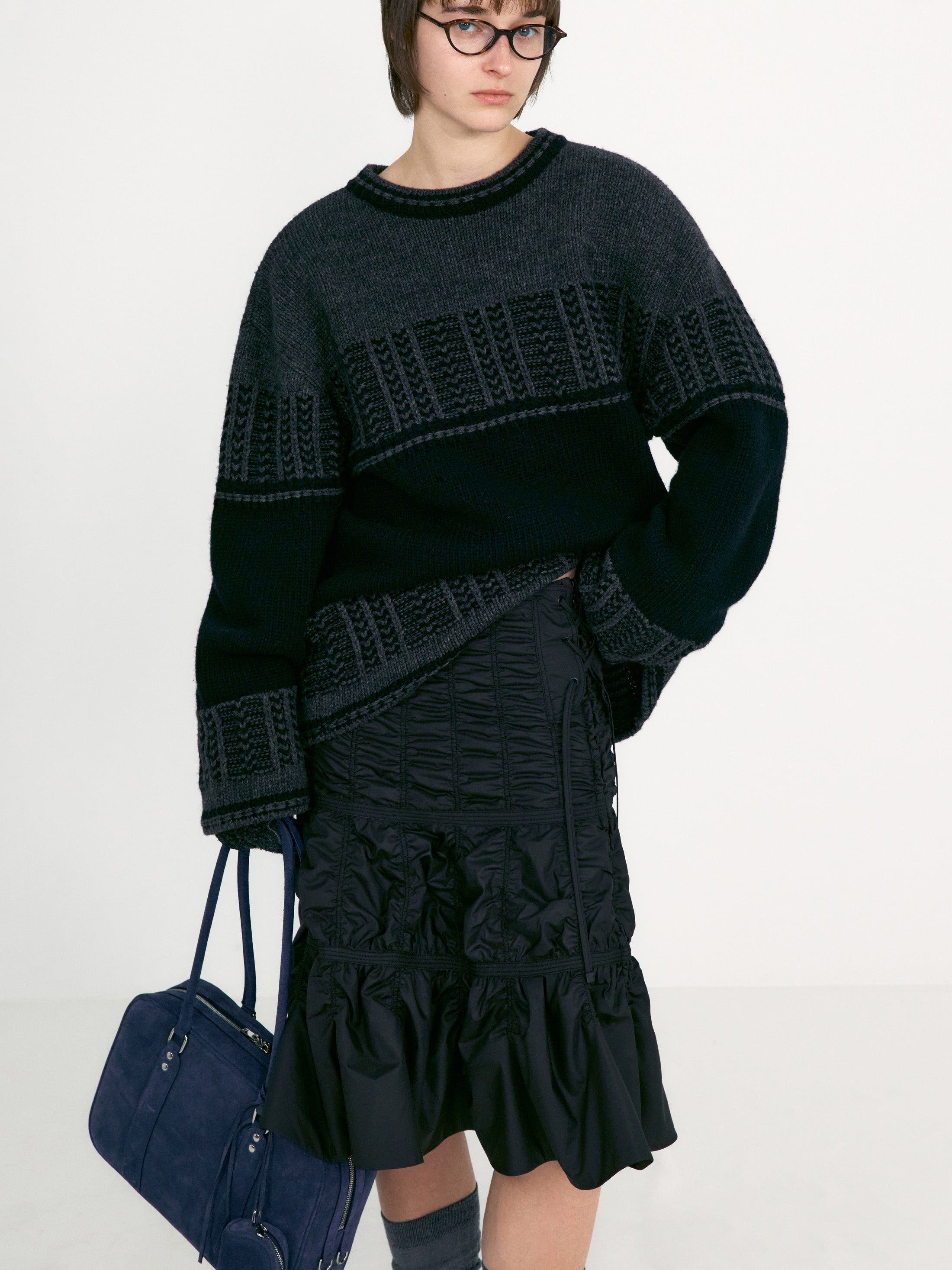 [low_classic] Jacquard Knit Sweater
Charcoal