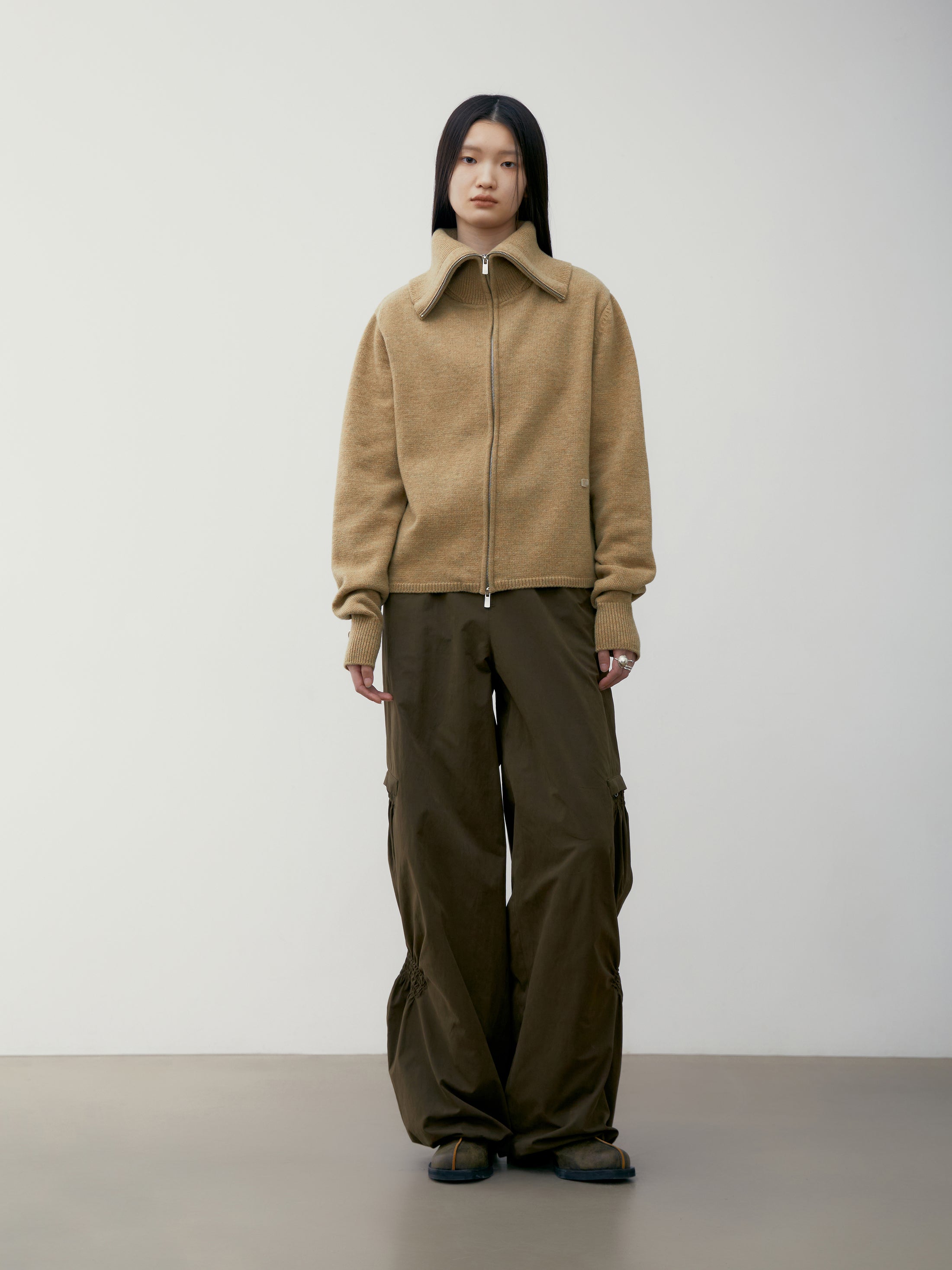 [low_classic] FULL ZIP-UP KNIT TOP
MUSTARD