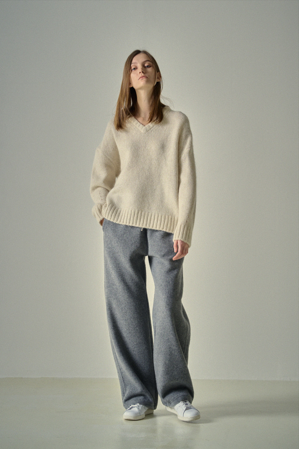 Facade Pattern Soft Wool Sweatpants grey