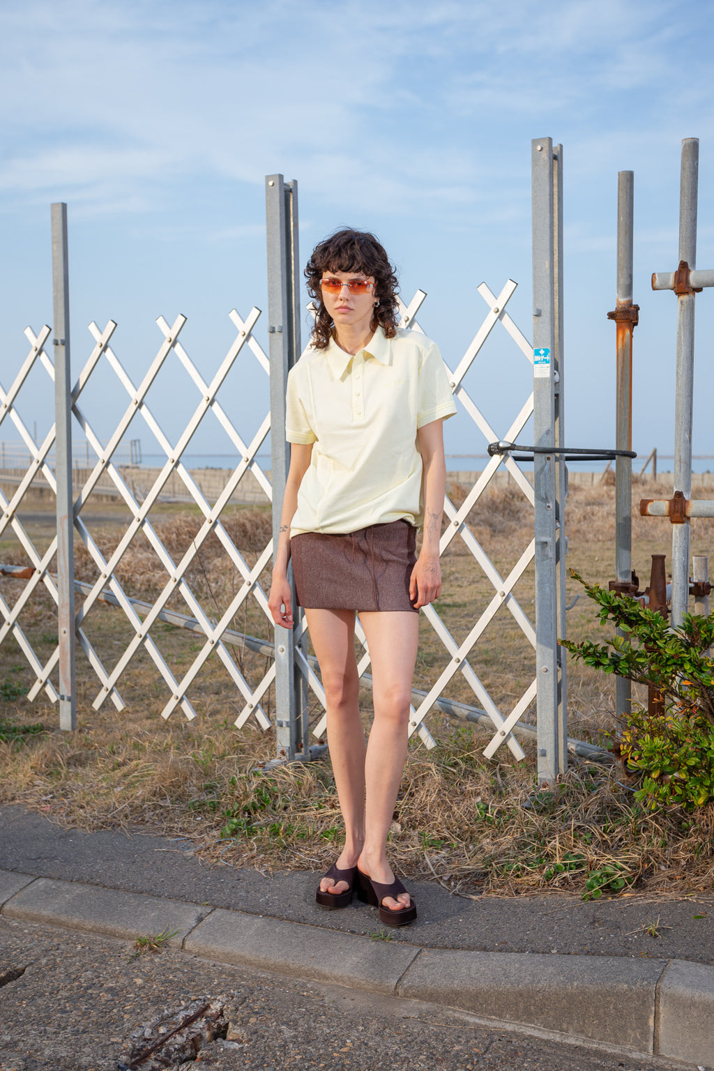 [matinkim] TWO TONE BANDING KNIT MINI SKIRT IN BROWN