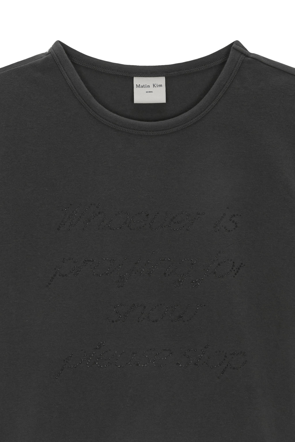 [matinkim] GLITTER PRINT LETTERING TOP IN CHARCOAL