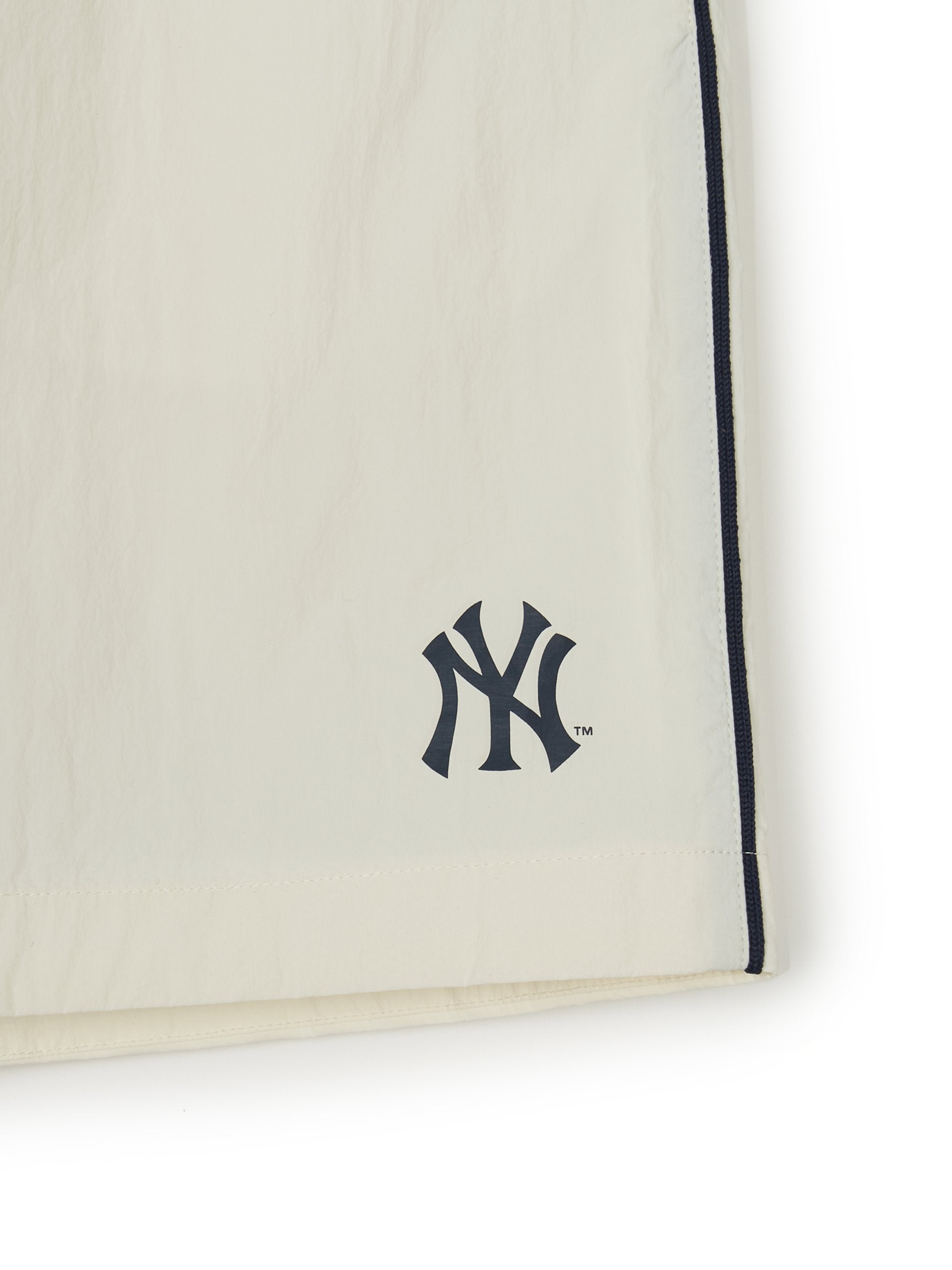 MLB Korea Varsity Sportive Piping 7" Shorts
