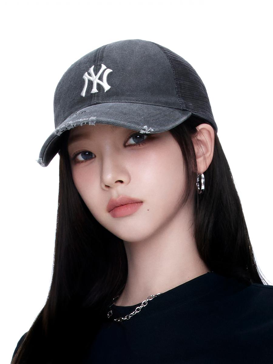 Karina PICK Basic Washed Mesh Cap — New York Yankees