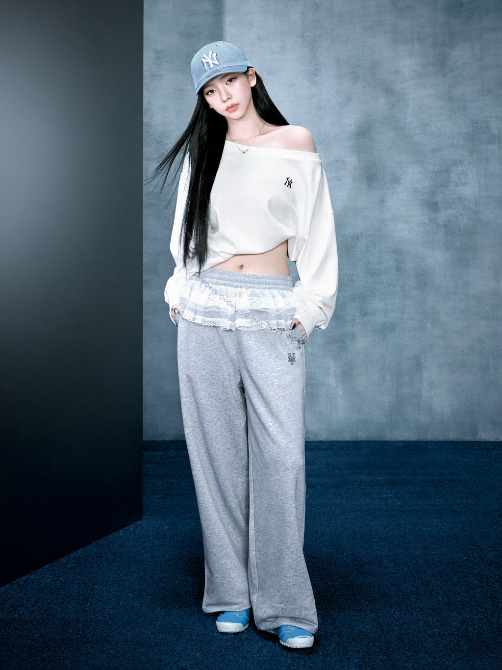 [mlb korea] Women's Basic Lace Ruffle Semi Wide Pants