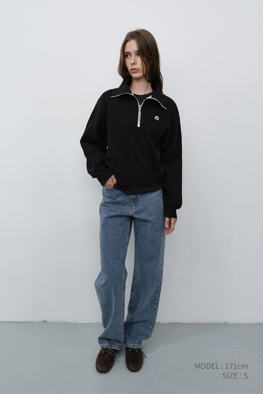 Dunst Unisex Leather Logo Half Zip-Up Sweatshirt Black