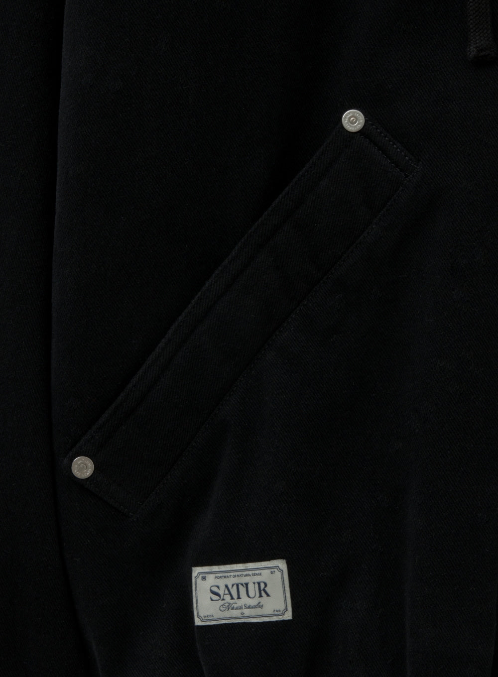 [satur] Teo Padded Hooded Zip-Up - Black