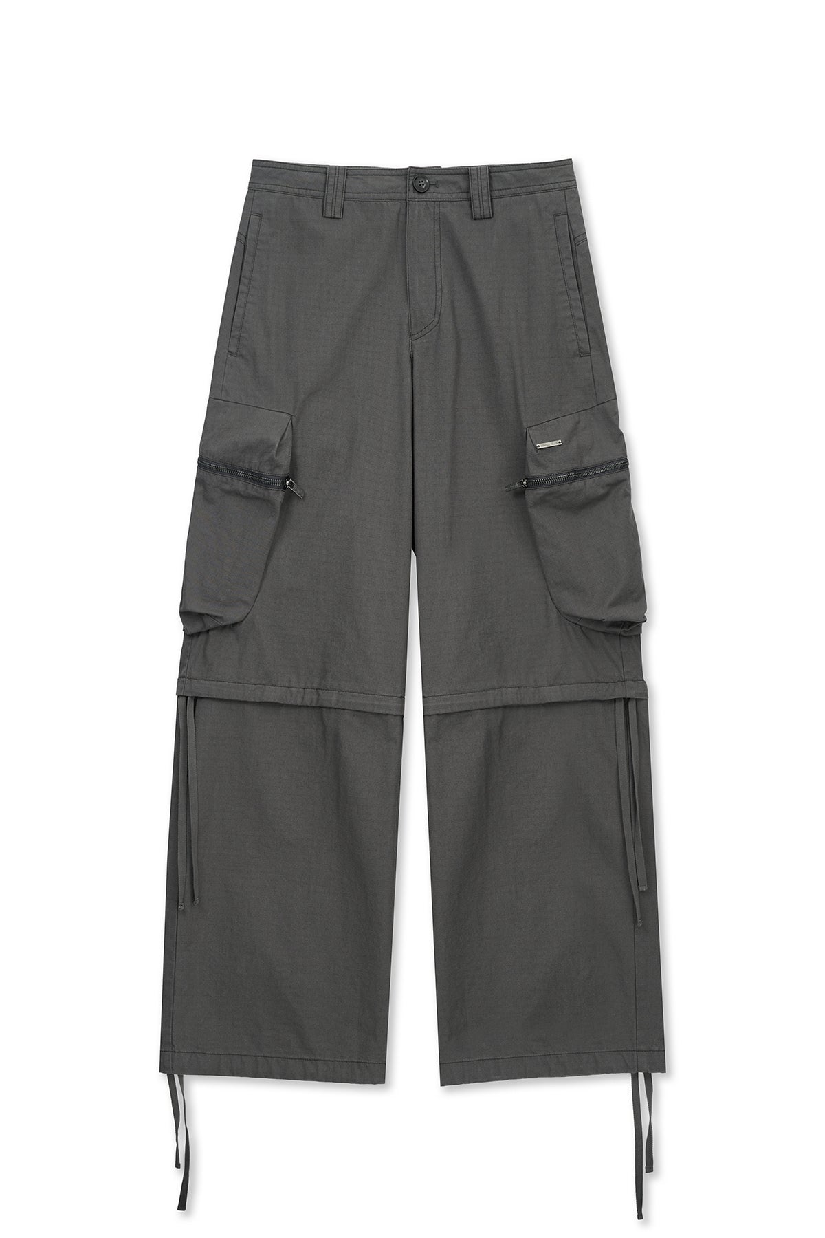 [matinkim] DETACHABLE CARGO PANTS IN CHARCOAL
