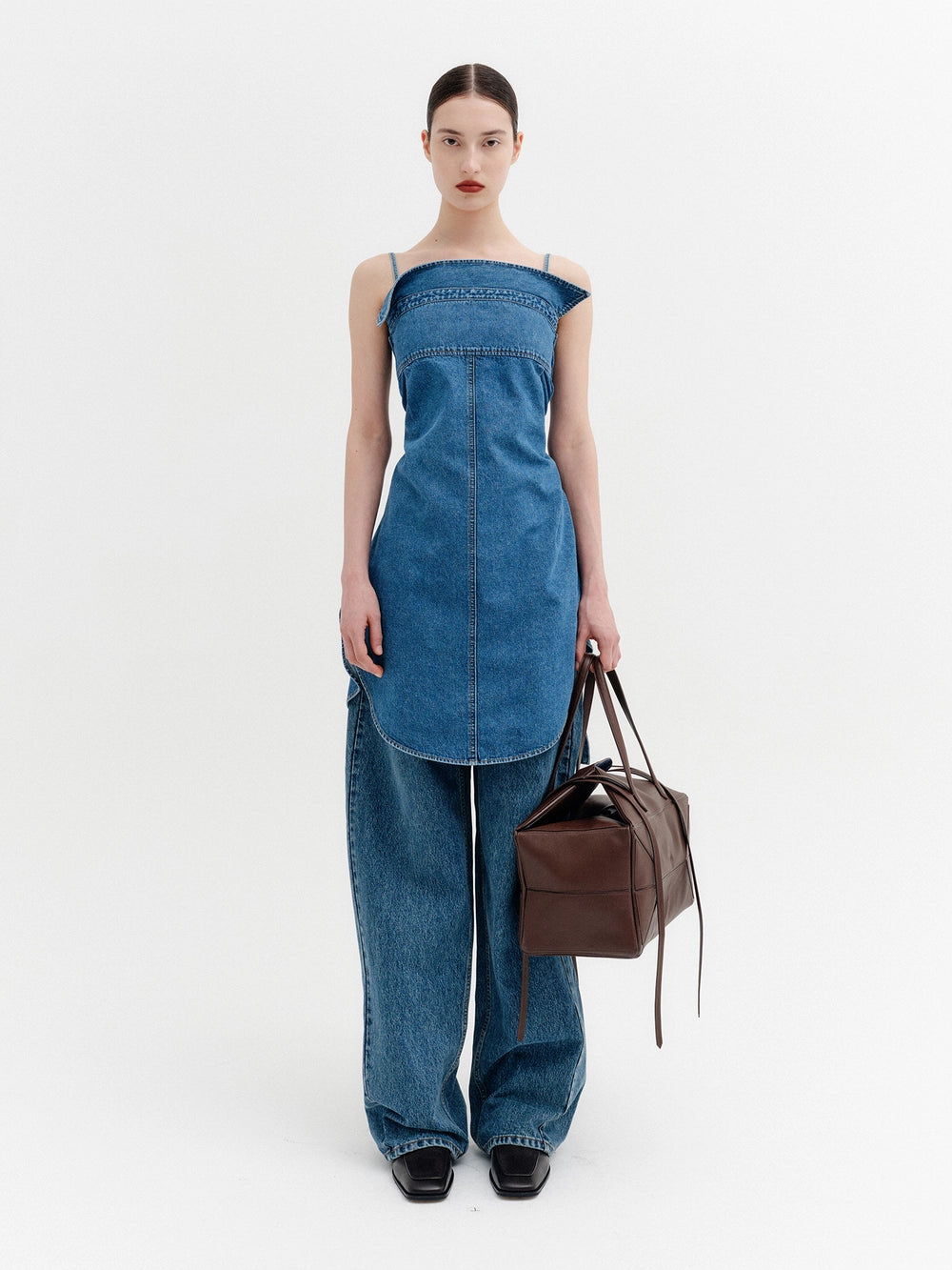 EENK Curved Fit Denim Pants - Denim Blue