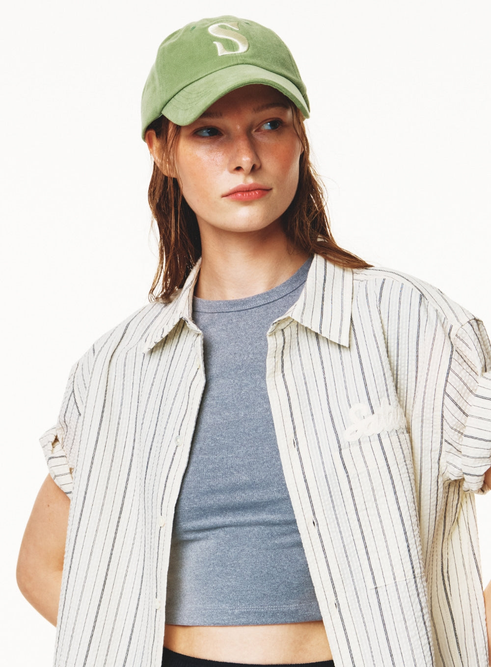 [satur] Natural Seersucker Stripe Half Shirt - Black