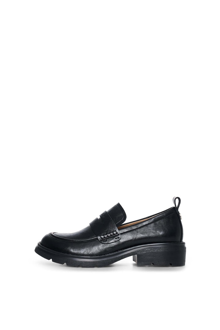 Matinkim Matin Slouch Loafer IN Black